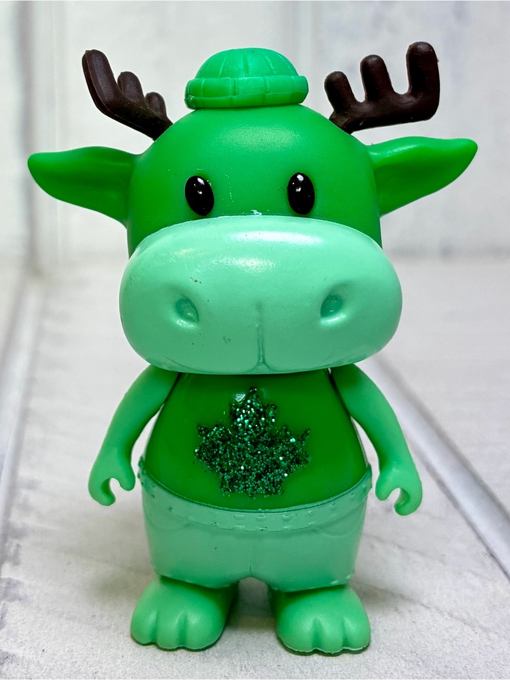 Li’l Woodzeez Rainbow Series Marcus Moose Green RARE Collectible Mini Bobblehead